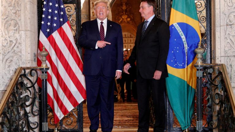 Trump y Bolsonaro: el chantaje tarifario contra la soberanía de Brasil