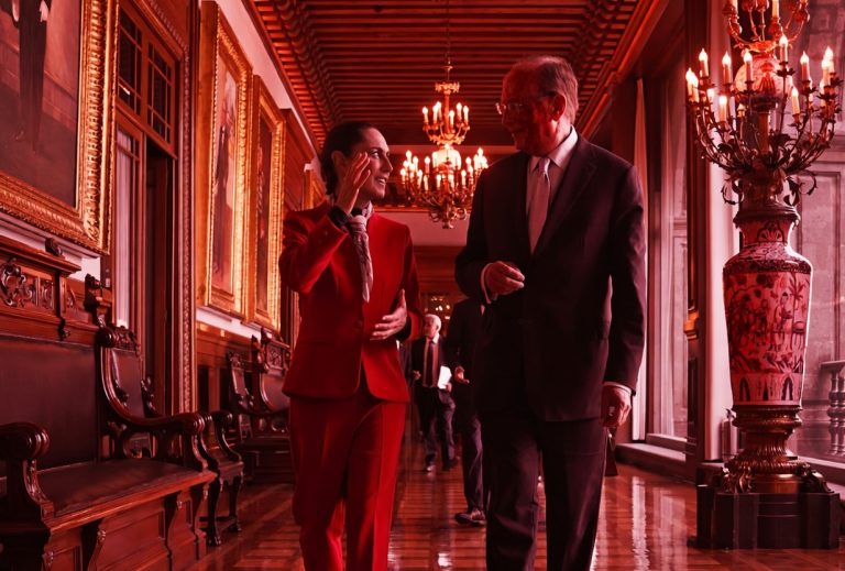 Sheinbaum con Fink: ¿nearshoring soberano o riesgo de dependencia?